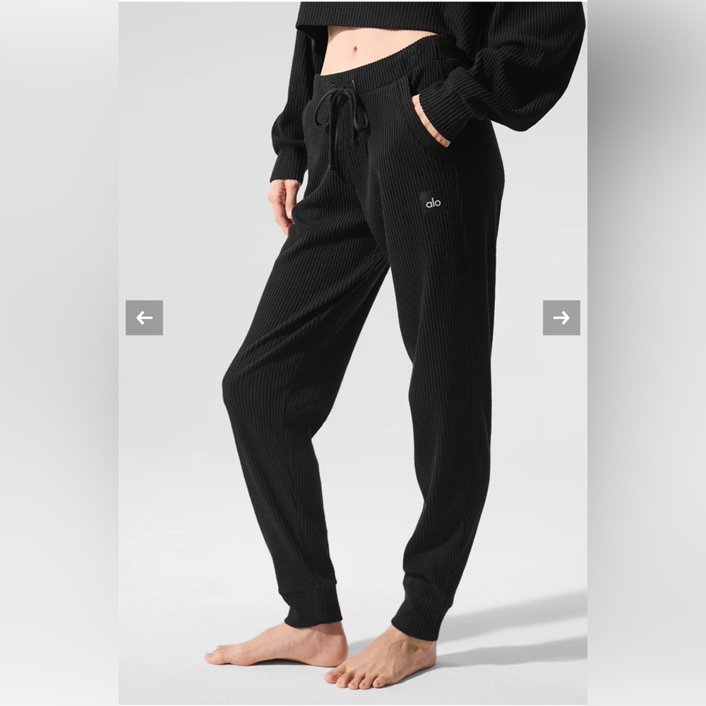 Alo Black Ribbed Joggers - Muse Sweatpant